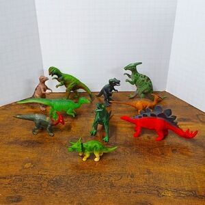 Lot of 10 Realistic Plastic Toy Dinosaurs